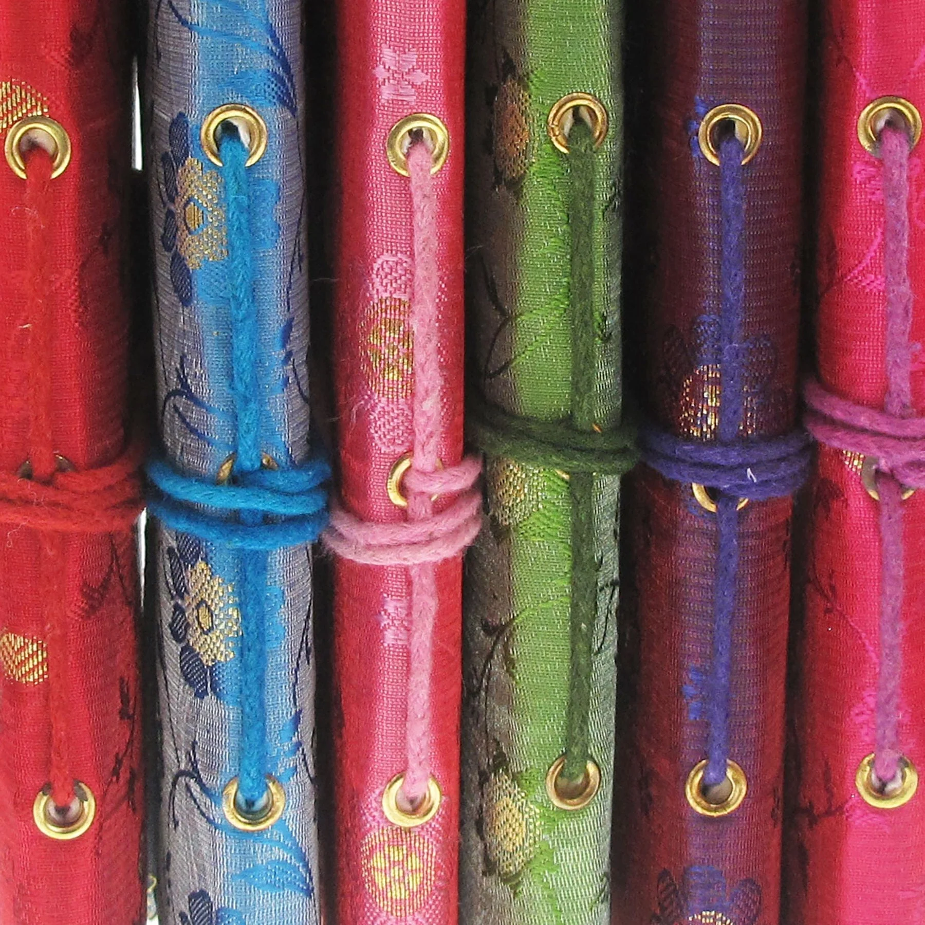 Sari silk notebook mini (sold singly) - Image 10